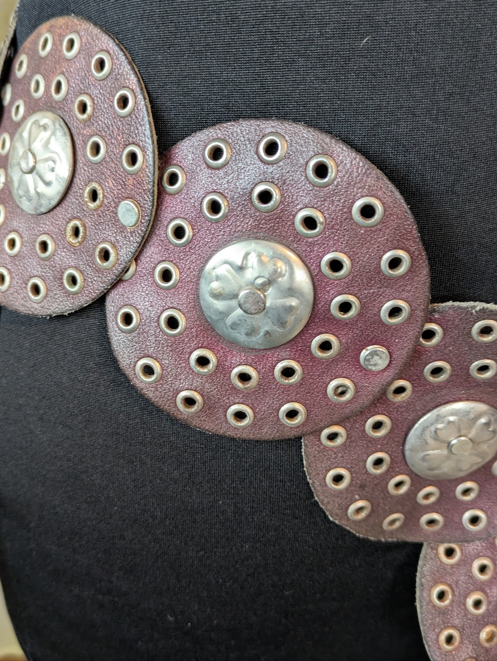 Faux Leather Circle Belt Adjustable - Picture 7 of 8
